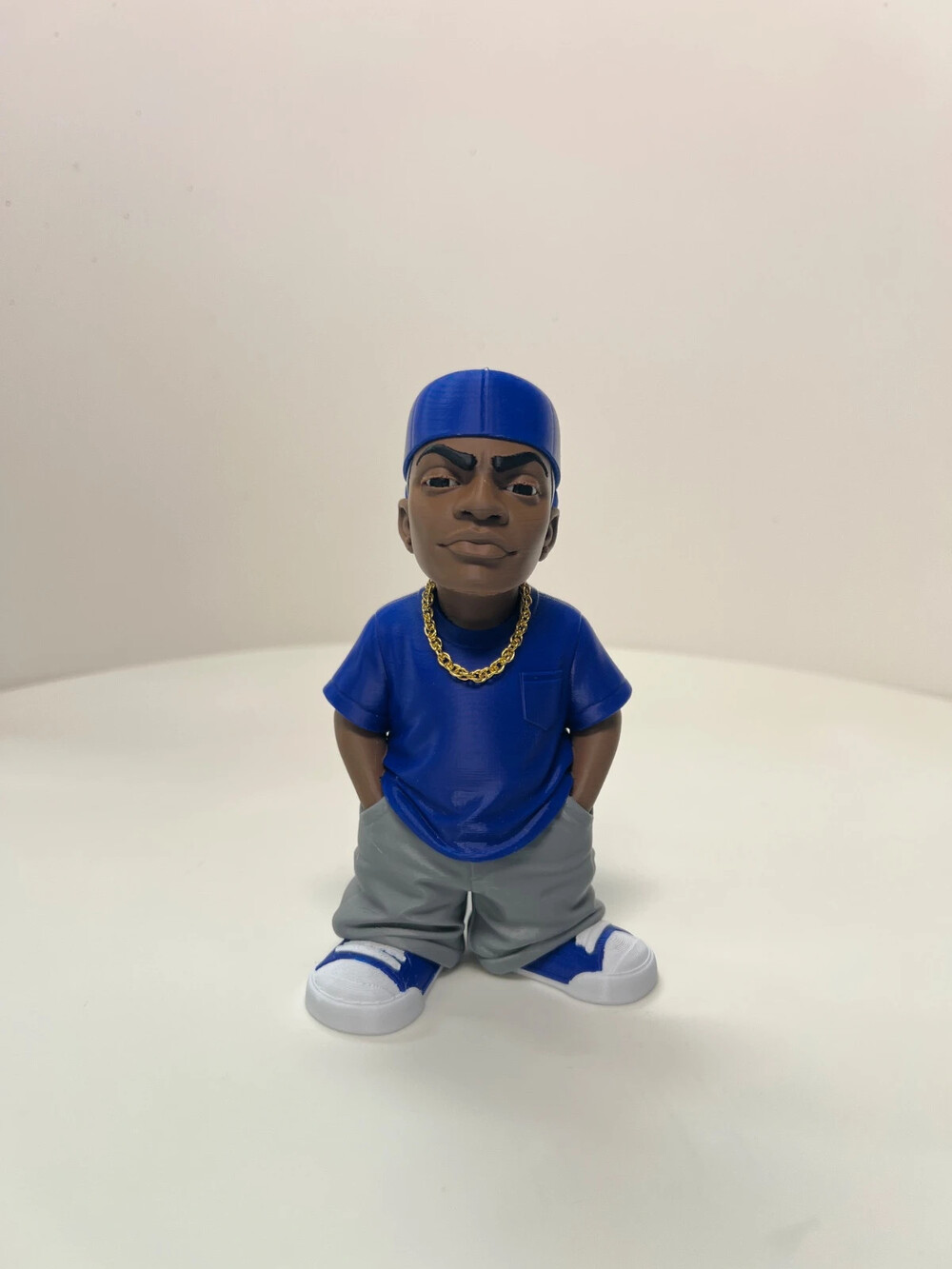 🎬 Friday – Smokey 3D Figure 💨